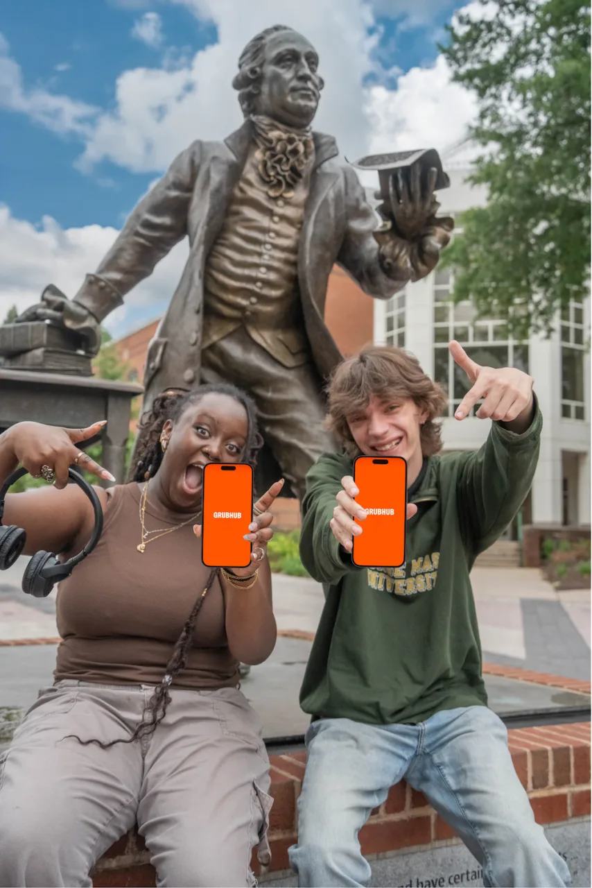 George Mason students showcase their phone featuring the Grubhub app